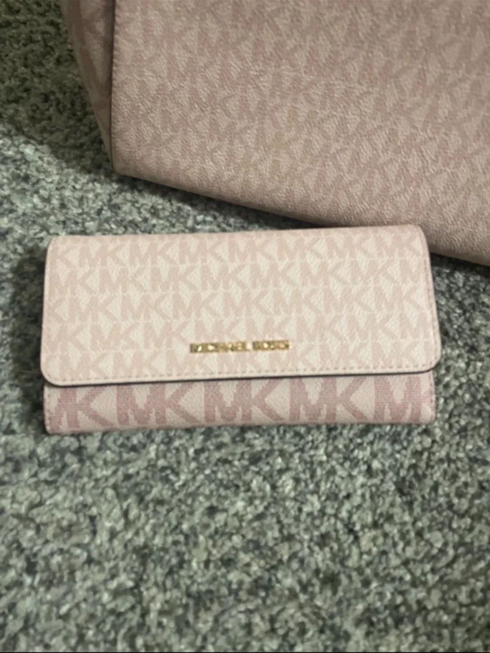 Michael Kors Blush Pink Signature Tote with Matching Wallet
